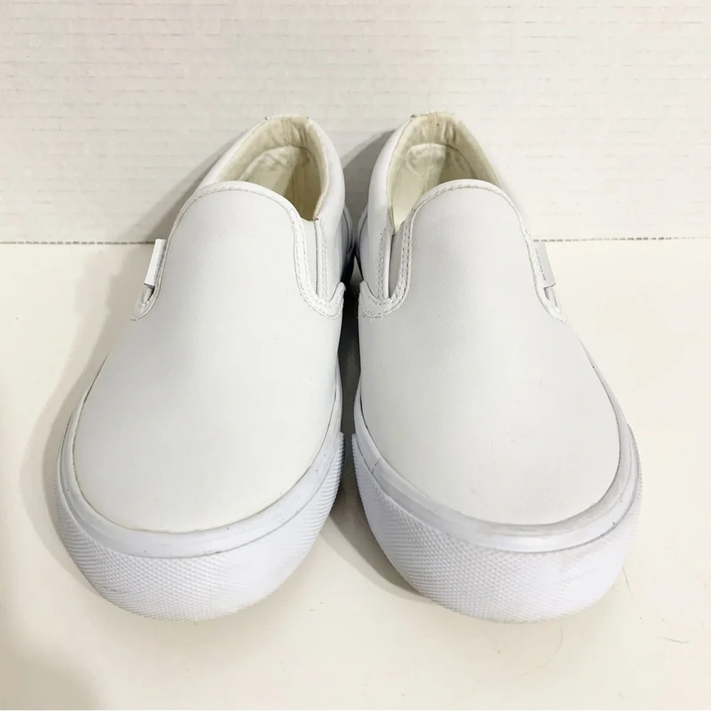 Lugz Clipper LX White Slip On Synthetic Leather Sneakers with Elastic Gore 🤍